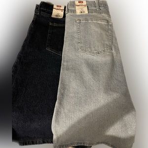 2 Pair Bundle 🩳 Wrangler5 Pocket Jeans Shorts 🩳 48 Waist